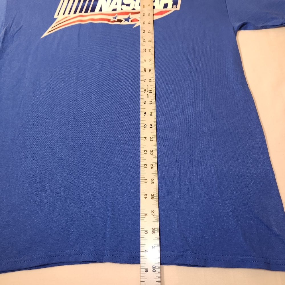 Men's NASCAR t-shirt - Picture 4 of 6